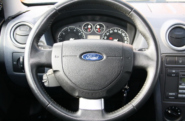 Ford Fusion 2011.