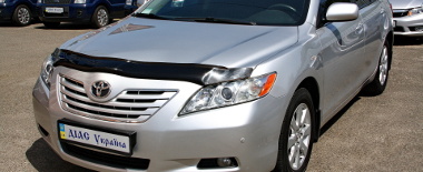 Toyota Camry XLE.