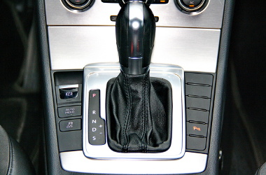 Volkswagen Passat 2012.