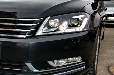 Volkswagen Passat 2012.