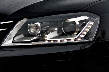 Volkswagen Passat 2012.